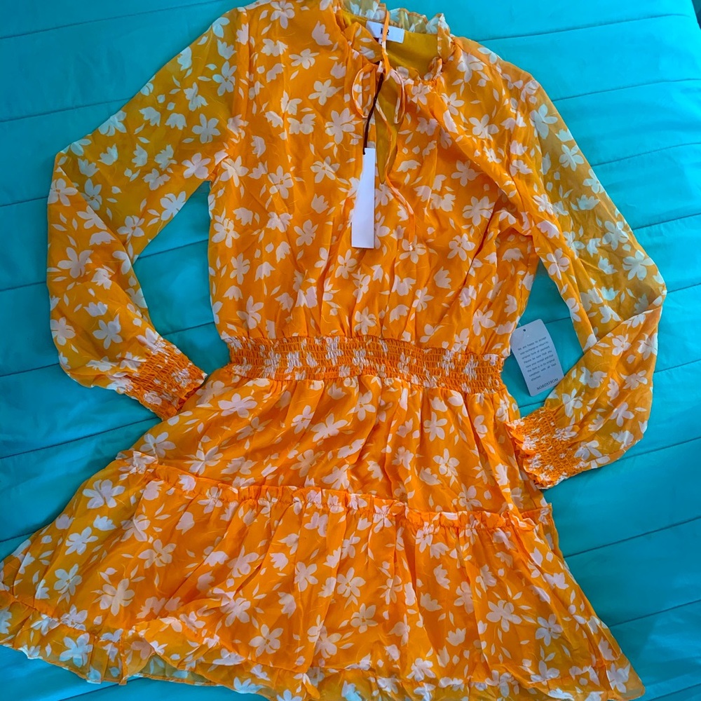 Beautiful Nordstrom orange & white floral dress